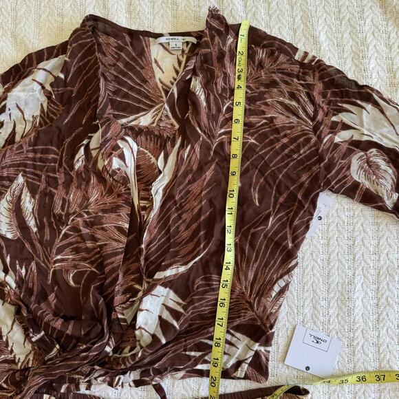 O'Neill Women's Tropical Print Shorts | Top Set - Size S-M - Picture 8 of 9